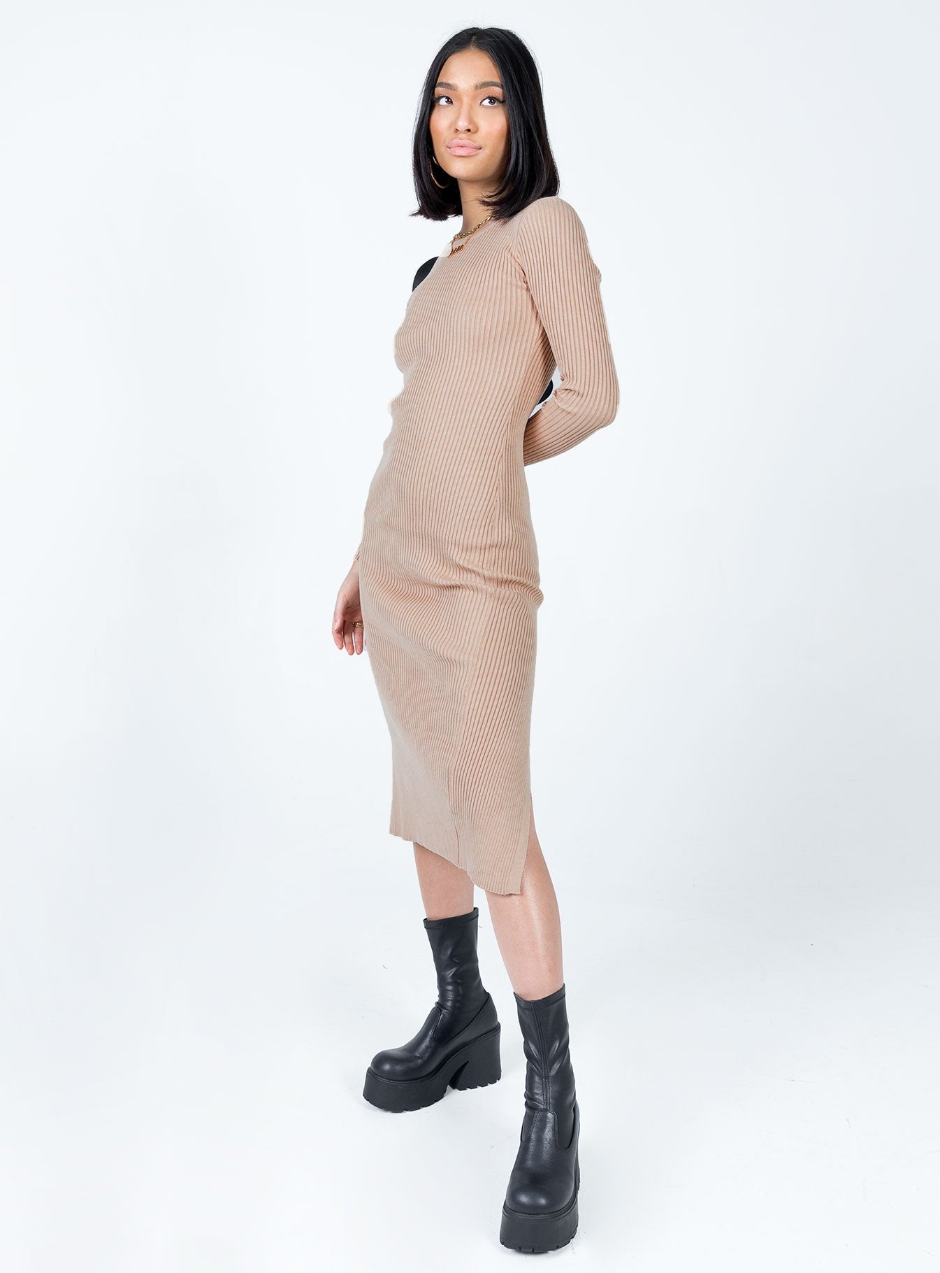 Tiarnie Midi Dress Beige